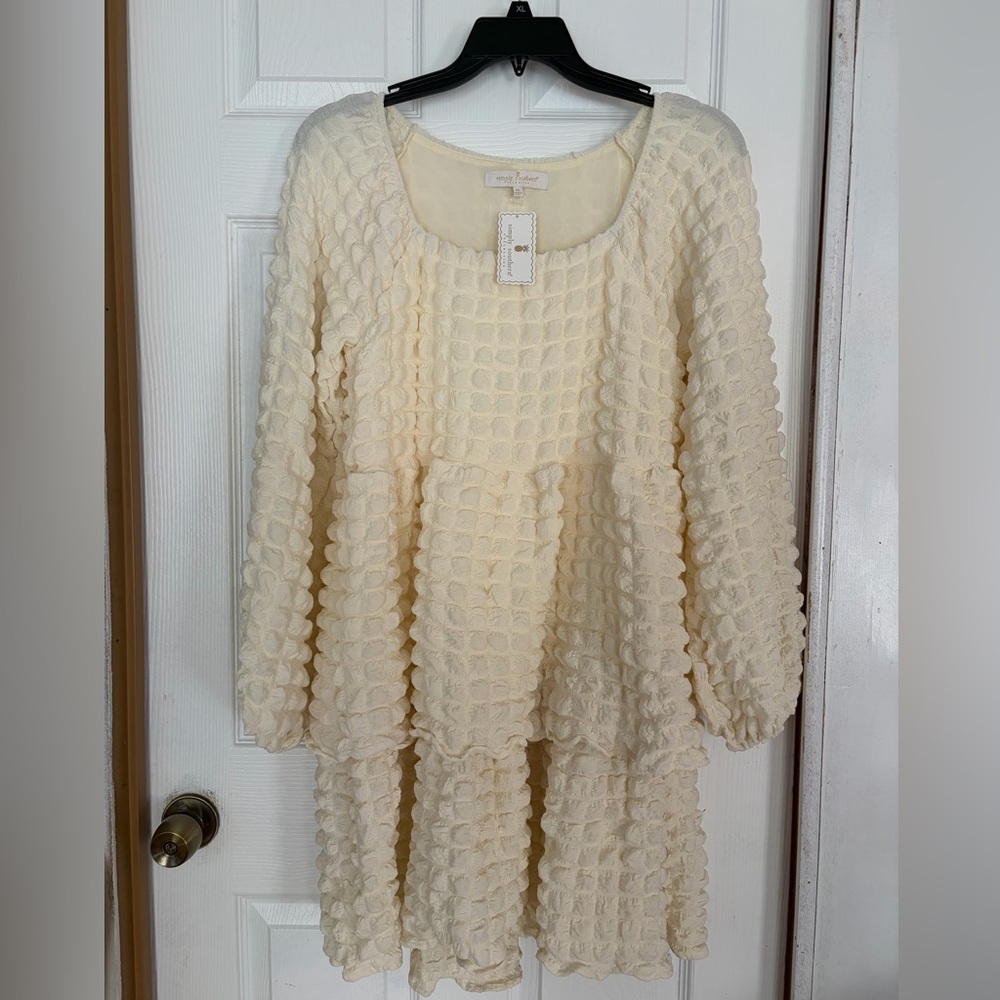 Simply Southern NWT Cream Textured Long Sleeve Dress